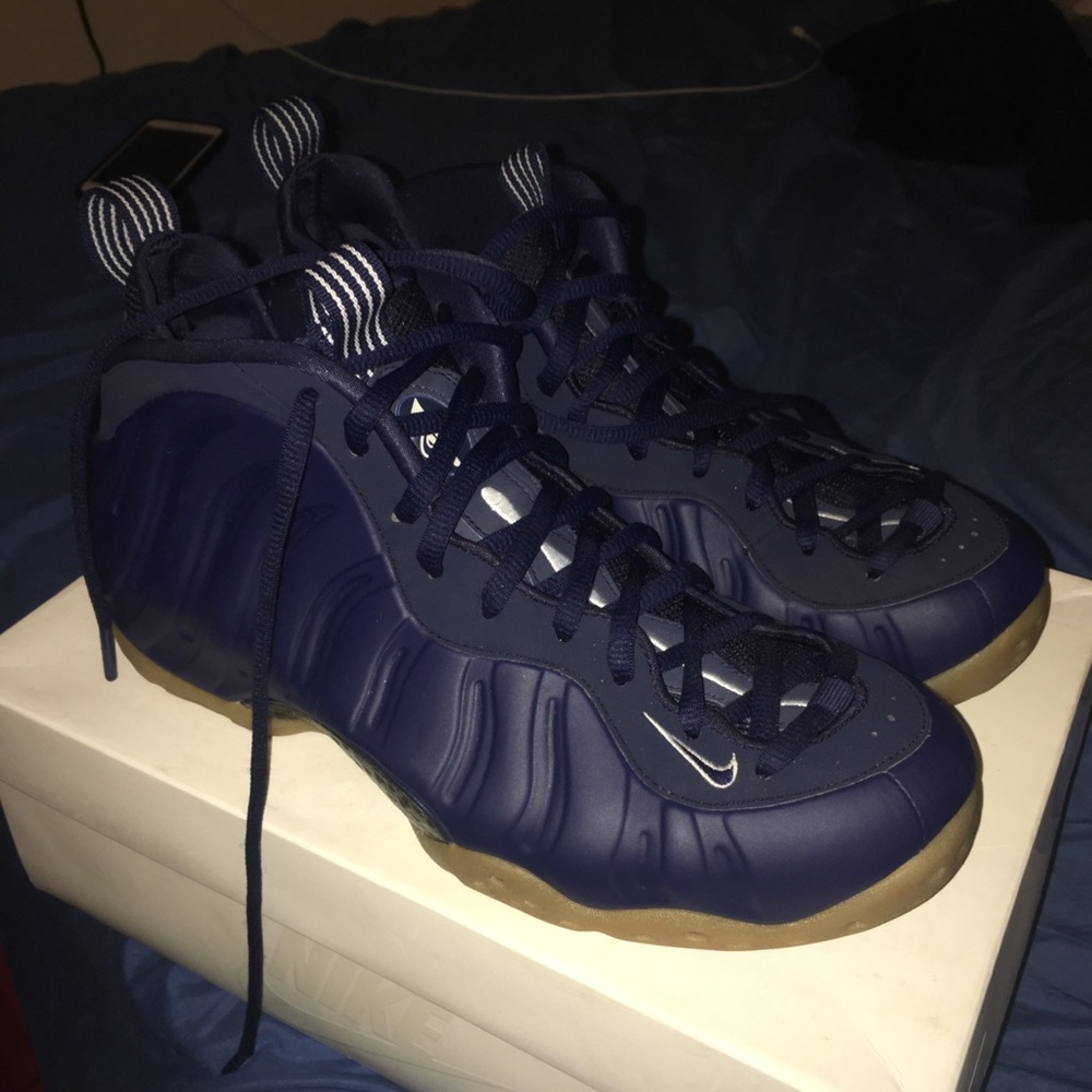 Foamposite midnight navy 9.5